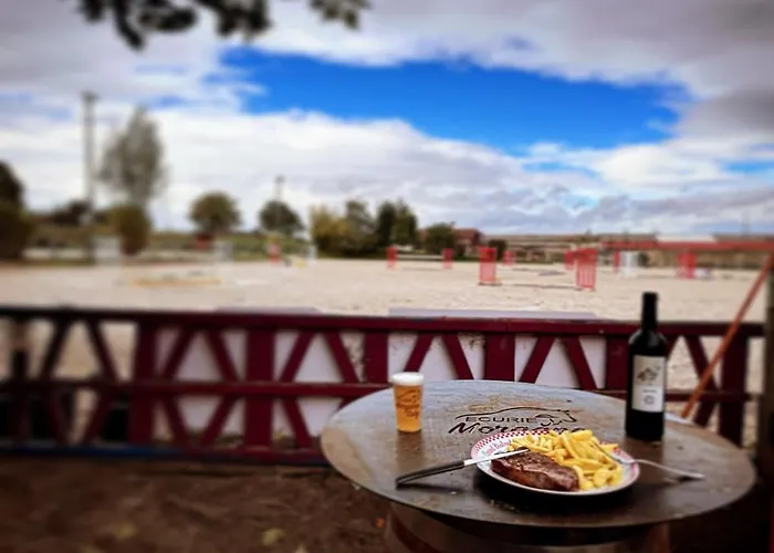 Unique 1 Centre Equestre Snack * Vic-le-Comte